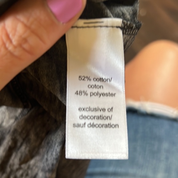 Rhinestone tee - Picture 3 of 3